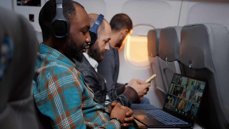 Emirates airplane with Starlink antenna installed for free Wi-Fi access